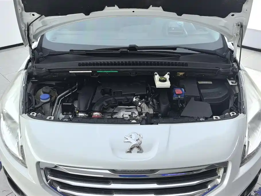 Peugeot 3008 2015 — фото 10