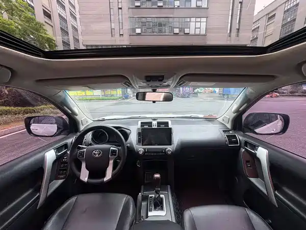 Toyota Prado 2016