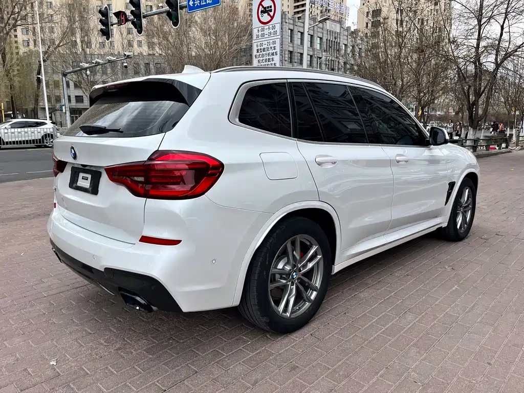 BMW X3 2021 — фото 3
