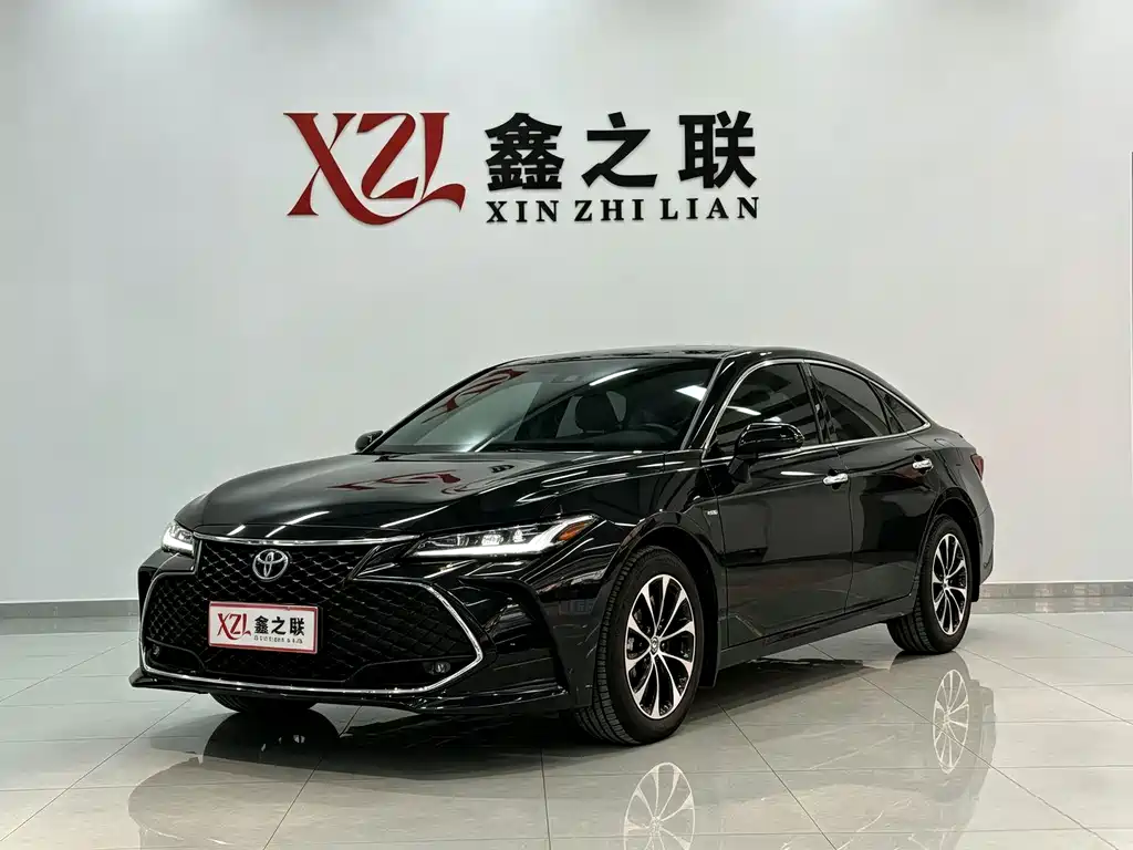 Toyota Avalon 2022 — фото 1