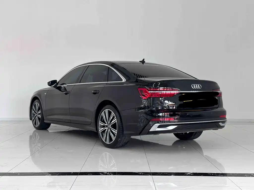 Audi A6L 2025
