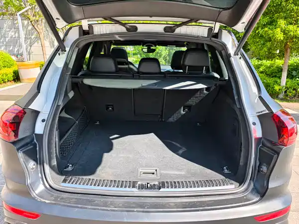 Porsche Cayenne 2015