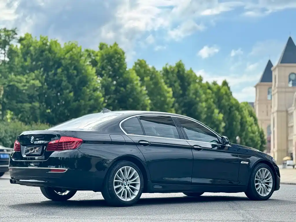 BMW 5 Series 2016