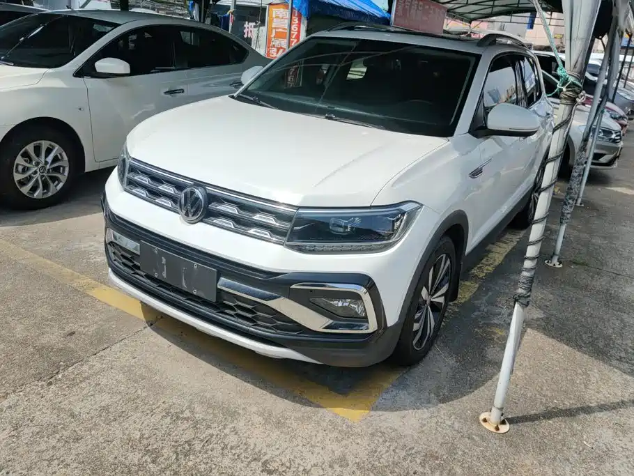 Volkswagen T-Cross 2020 — фото 1