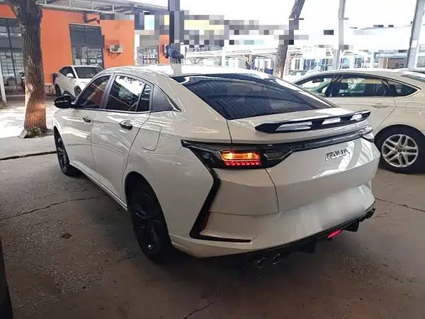 Dongfeng Yixuan 2023