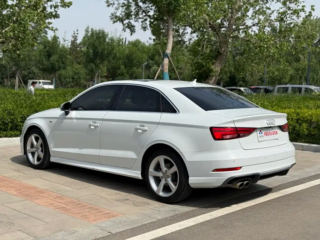 Audi A3 2017 — фото 20
