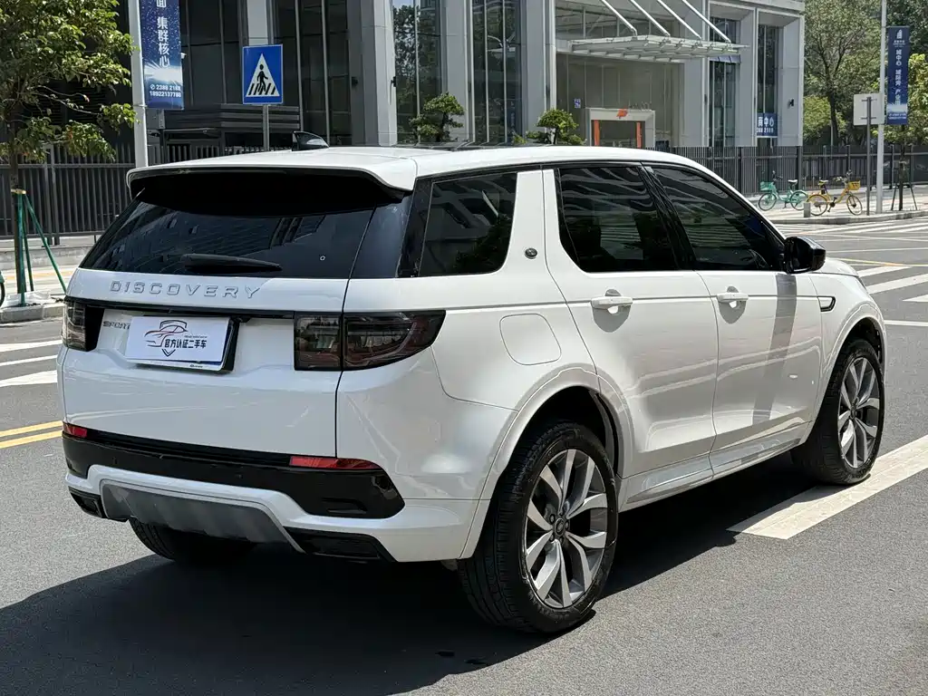 Land Rover Discovery Sport 2025 — фото 4
