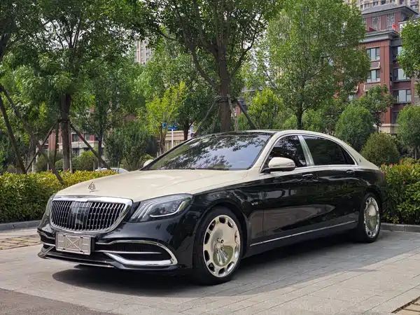 Mercedes-Benz Maybach S-Class 2015