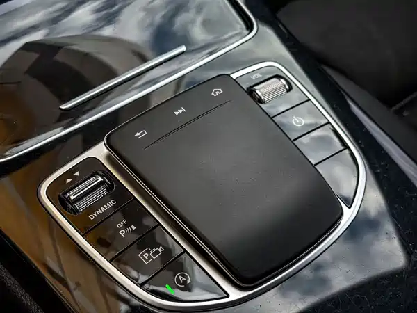 Mercedes-Benz C-Class 2020