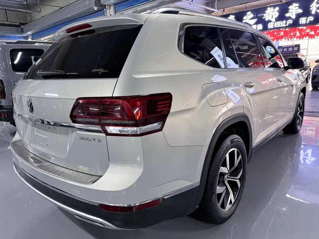 Volkswagen Teramont 2017 — фото 20