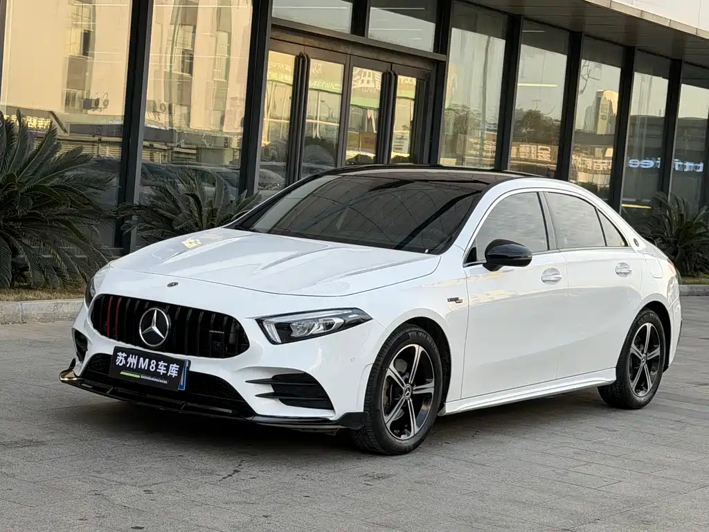 Mercedes-Benz A-Class 2023 — фото 3