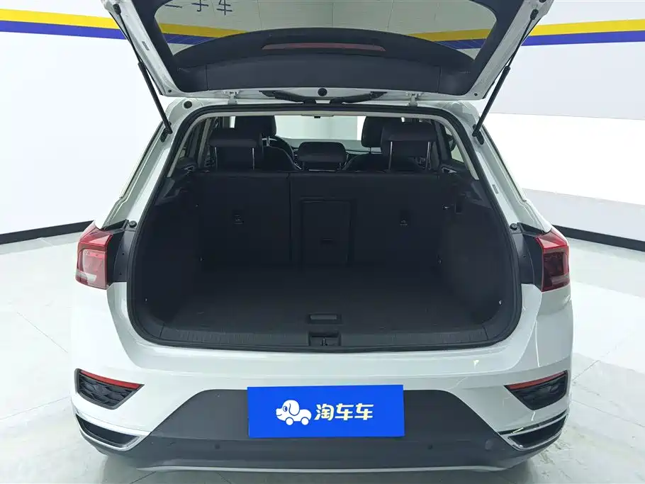 Volkswagen T-Roc 2019