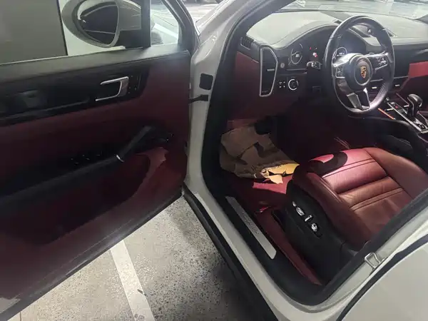 Porsche Cayenne 2019