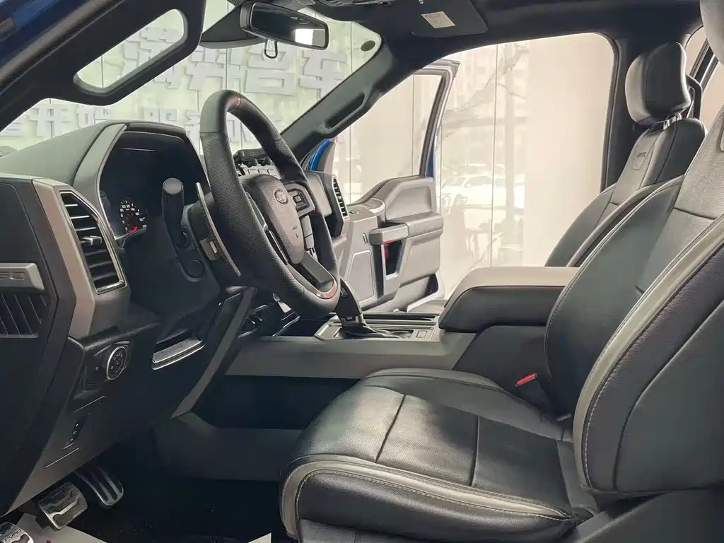 Ford F-150 Raptor 2018 — фото 10