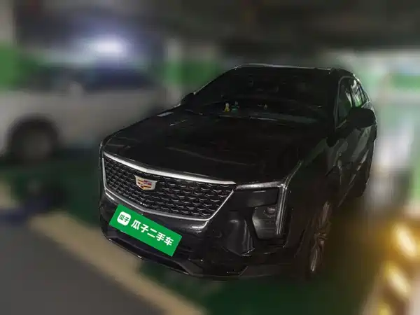 Cadillac XT4 2025