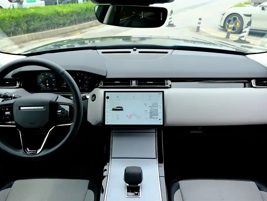 Land Rover Velar 2025 — фото 14