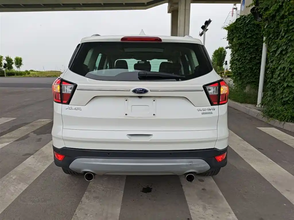 Ford Kuga 2018 — фото 6