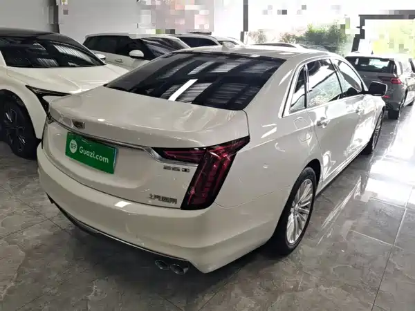 Cadillac CT6 2021