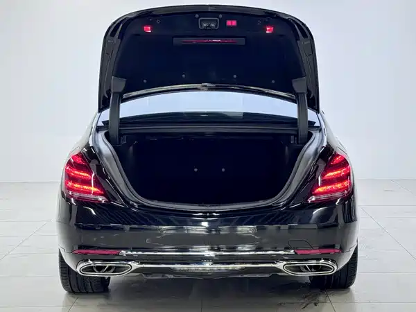 Mercedes-Benz Maybach S-Class 2016