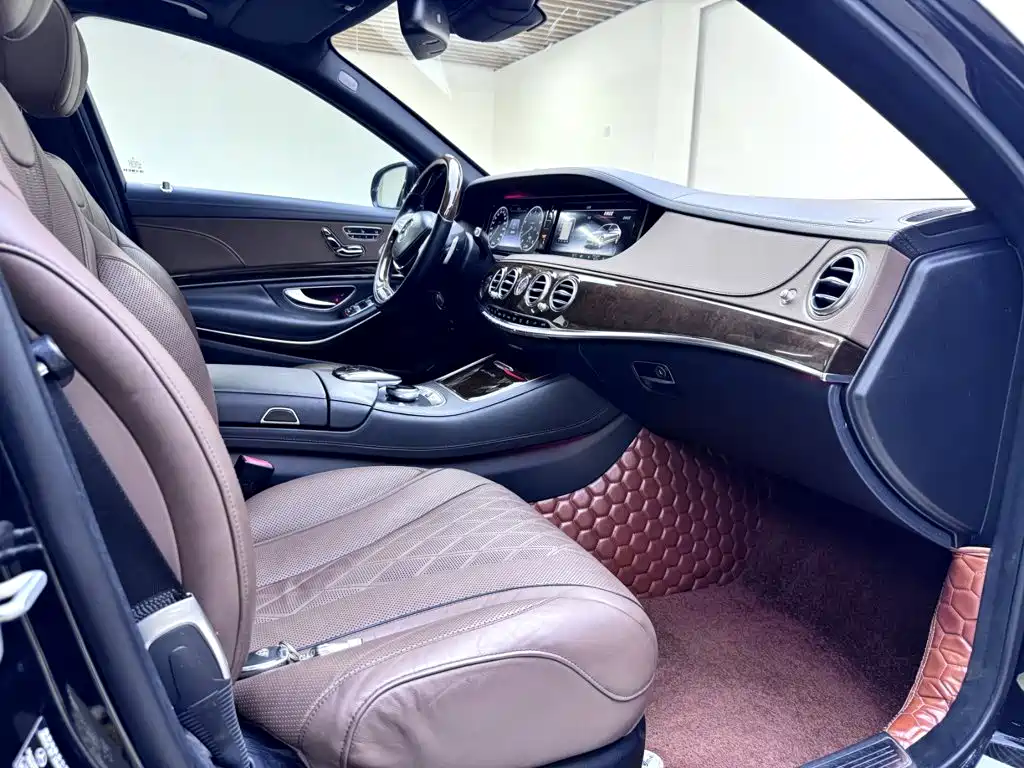 Mercedes-Benz Maybach S-Class 2016 — фото 11