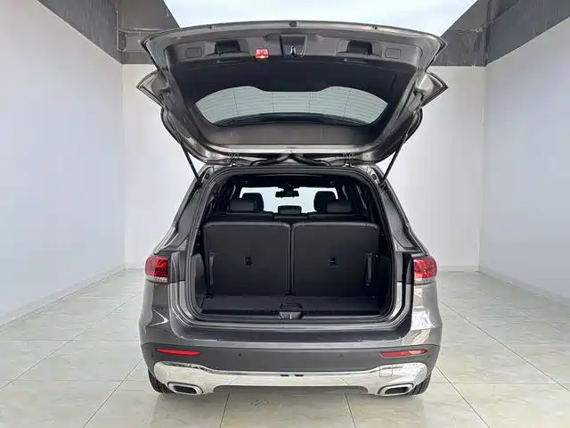 Mercedes-Benz GLB 2024 — фото 15