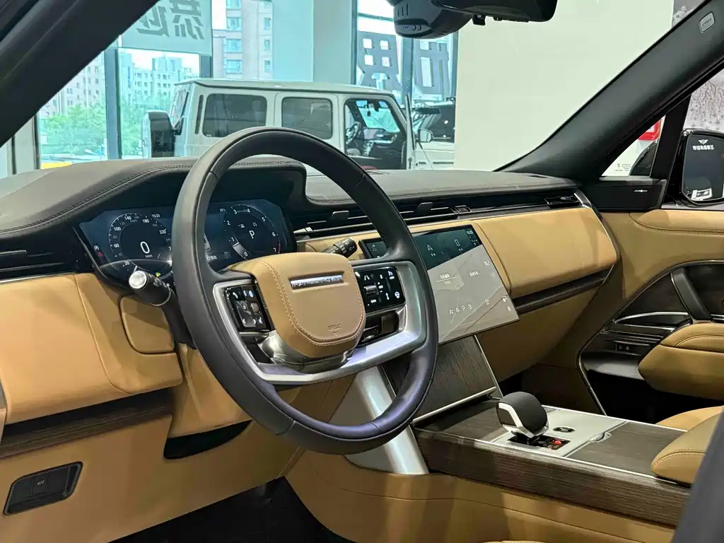 Land Rover Range Rover 2025