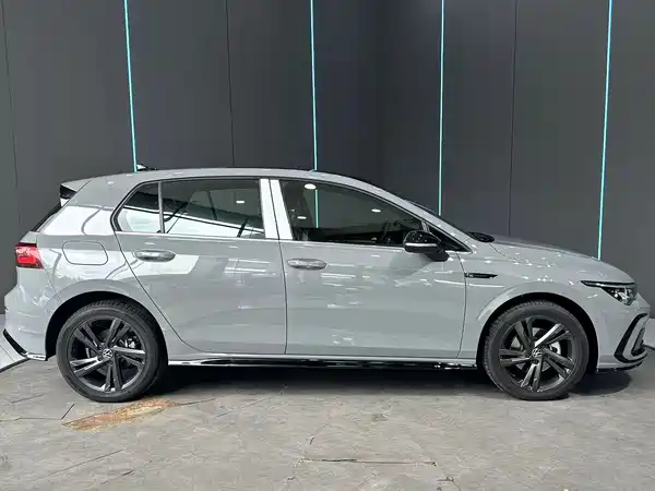 Volkswagen Golf 2026
