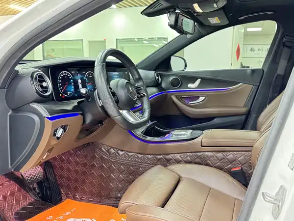 Mercedes-Benz E-Class 2021