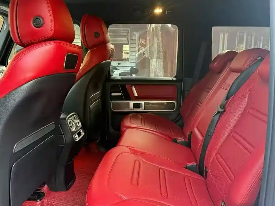 Mercedes-Benz G-Class 2023 — фото 11