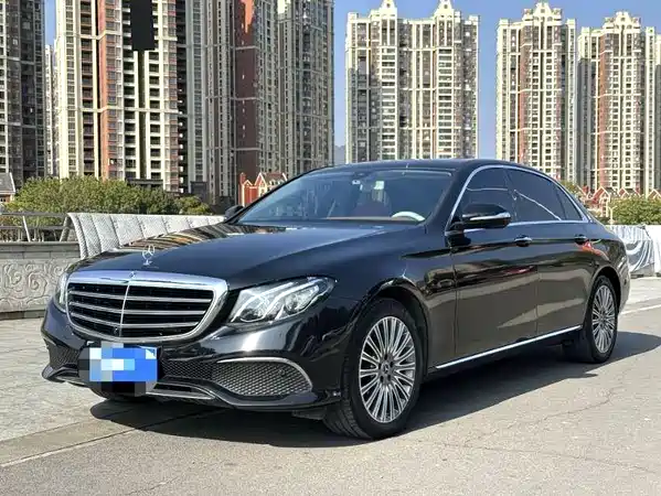 Mercedes-Benz E-Class 2020
