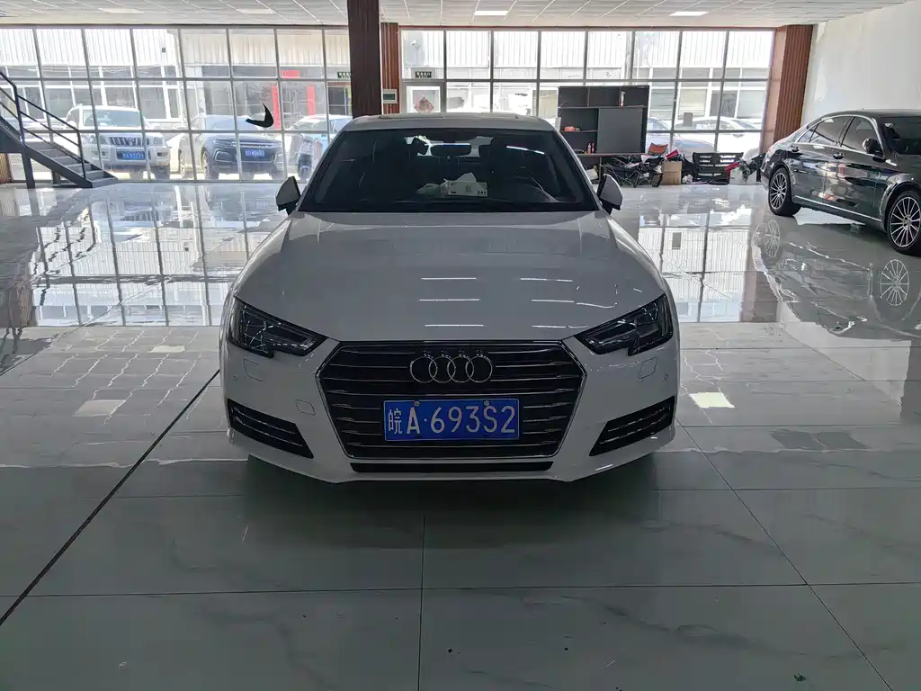 Audi A4L 2017