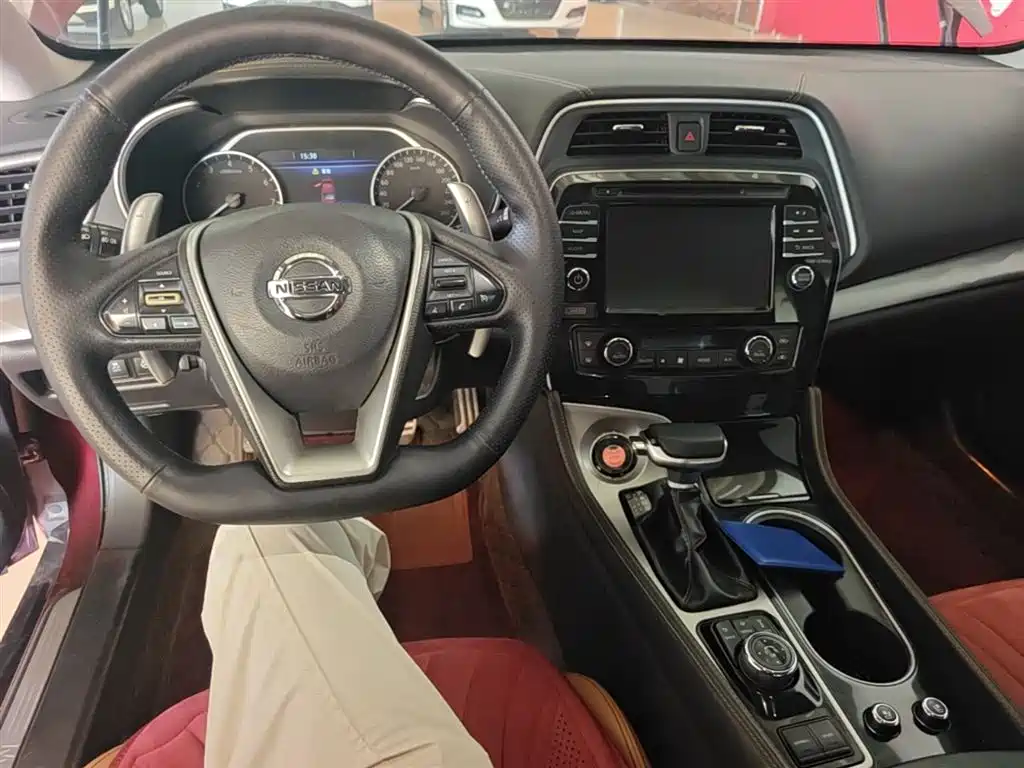 Nissan Cima 2016 — фото 10