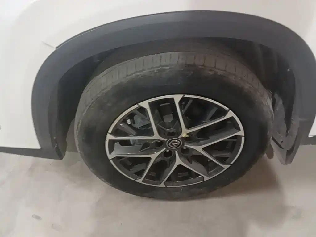 Changan CS75 PLUS 2022 — фото 23