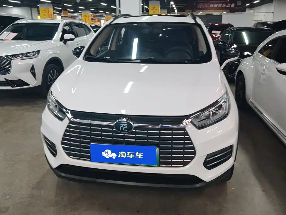 BYD Yuan EV 2019