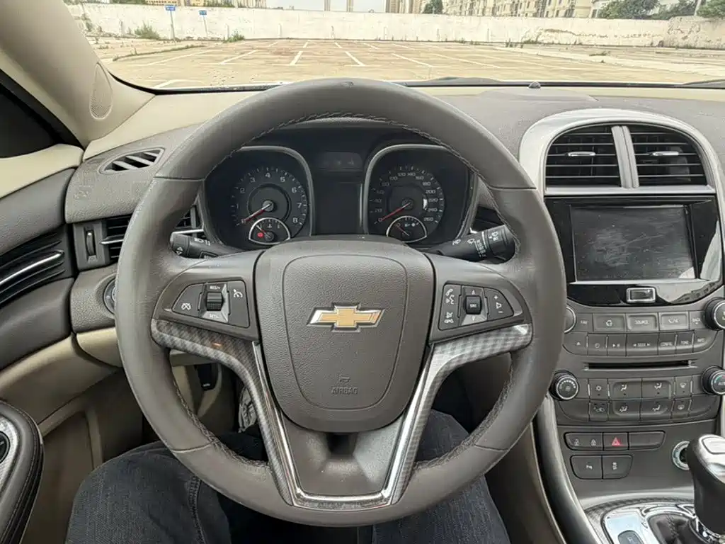 Chevrolet Malibu 2016 — фото 6