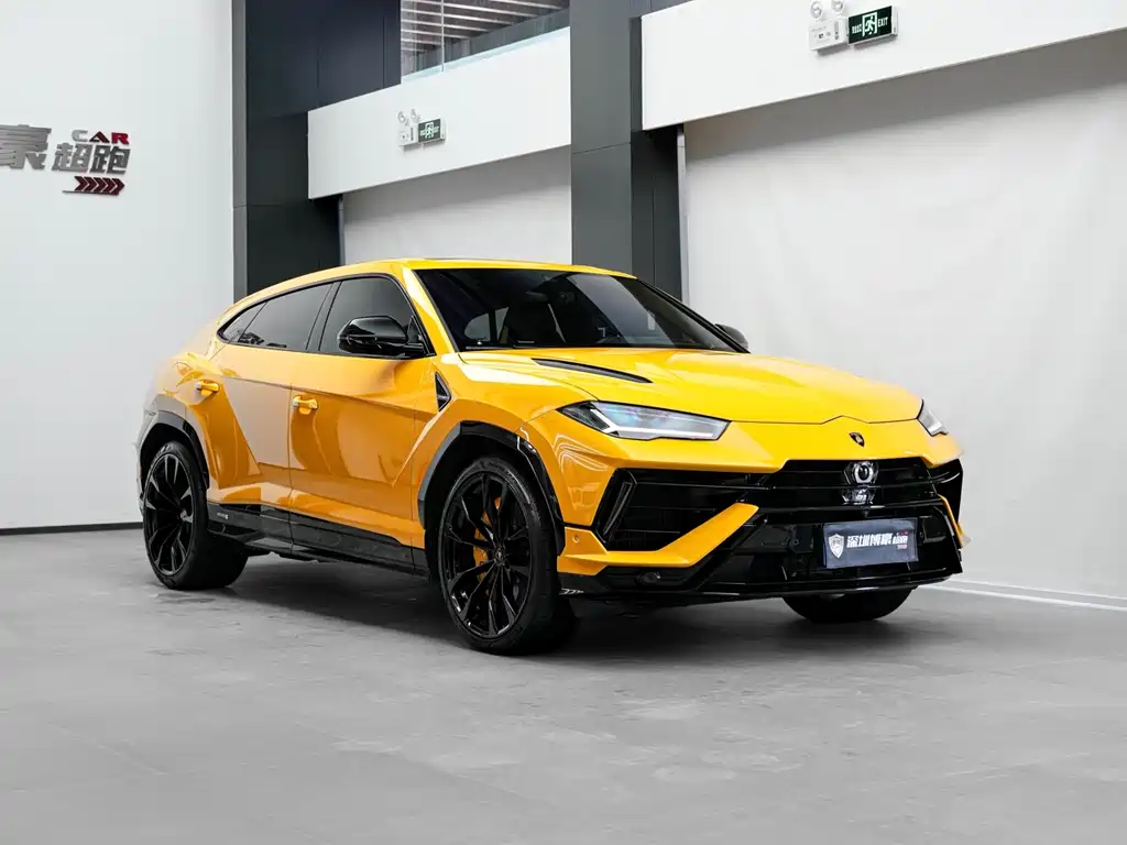 Lamborghini Urus 2023 — фото 8