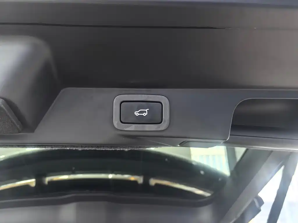 Land Rover Sport PHEV 2019 — фото 16