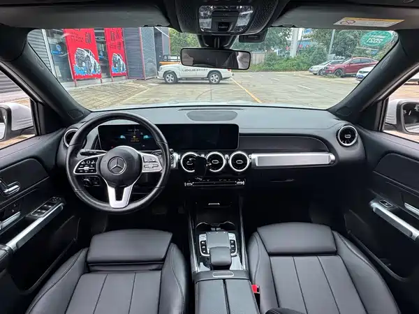 Mercedes-Benz GLB 2020
