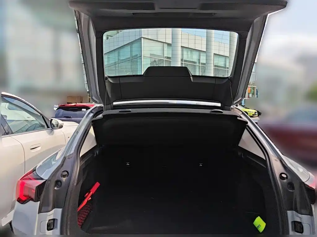 BMW X2 2025 — фото 24