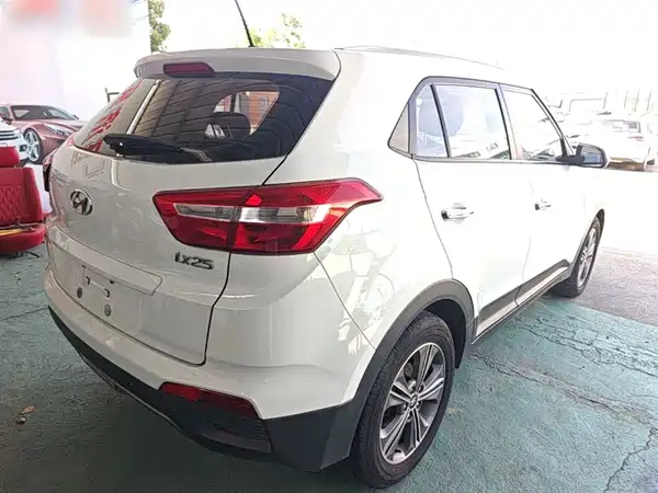 Hyundai ix25 2015