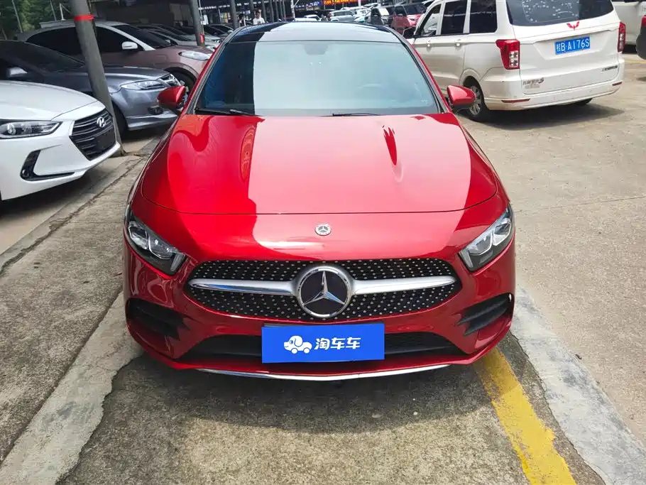 Mercedes-Benz A-Class 2019 — фото 2