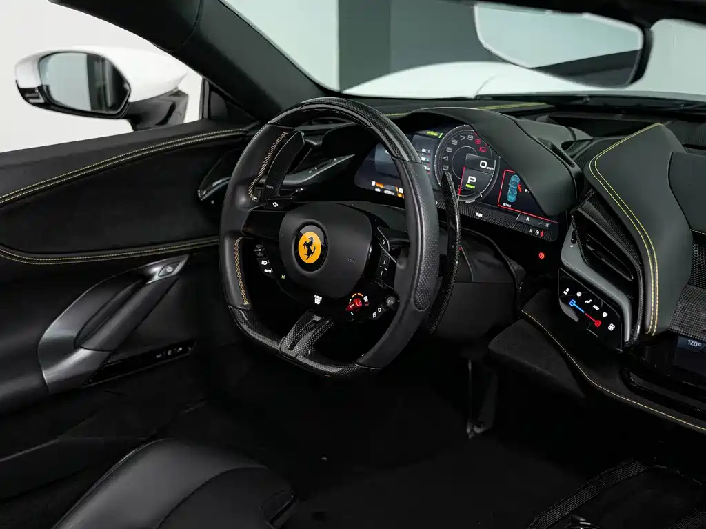 Ferrari SF90 2025 — фото 22