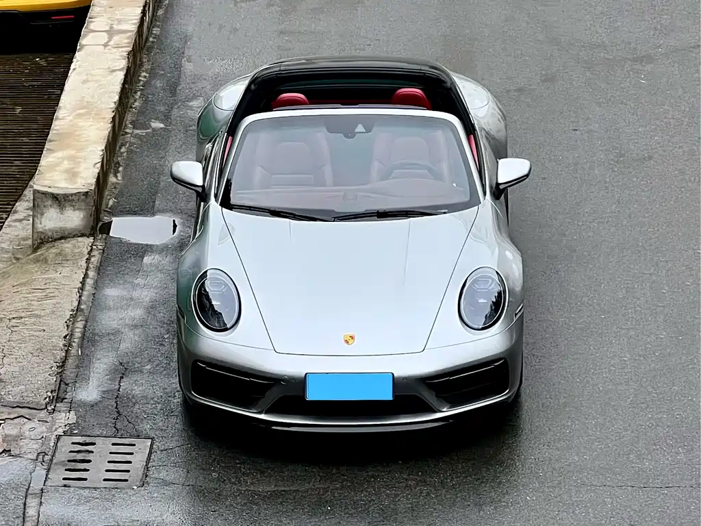 Porsche 911 2023 — фото 5