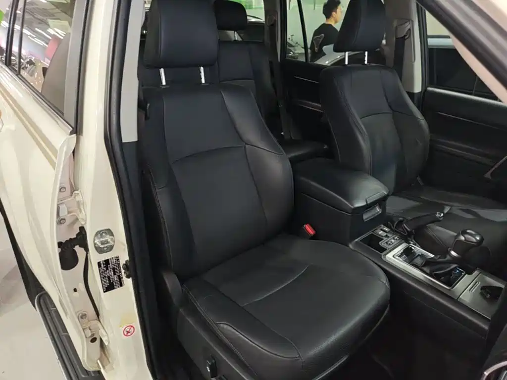 Toyota Prado 2018 — фото 25
