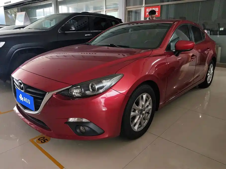 Mazda 3 Axela 2015