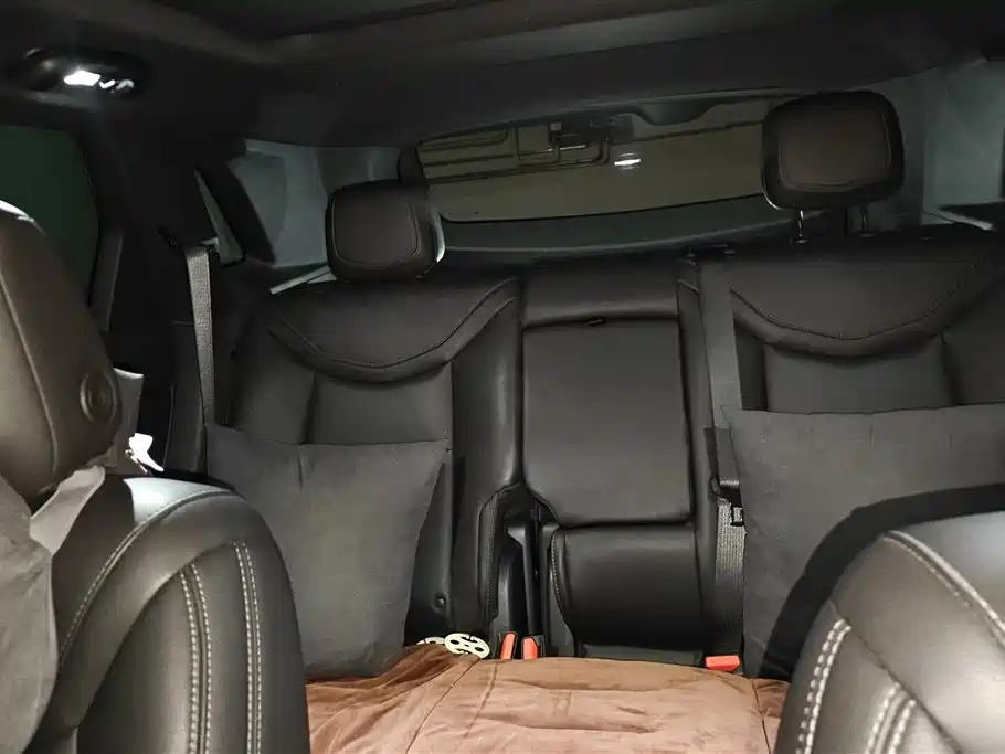 Cadillac XT5 2022 — фото 11