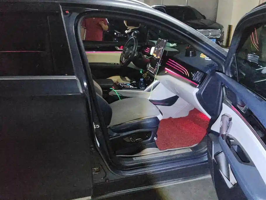 BYD Tang New Energy 2022 — фото 8