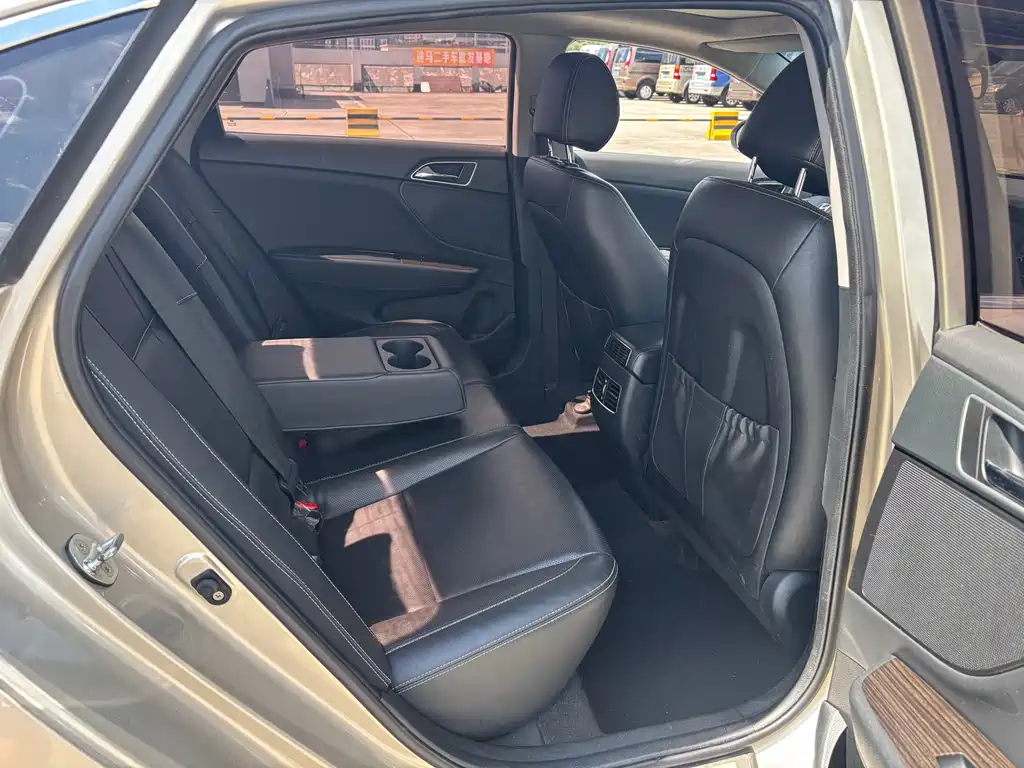 Hyundai Mistra 2017 — фото 13