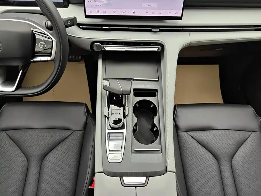 Changan CS75PLUS 2025 — фото 16