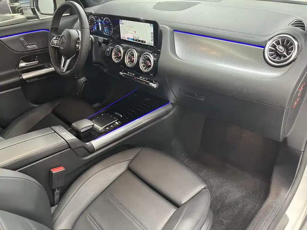Mercedes-Benz GLA 2021 — фото 12